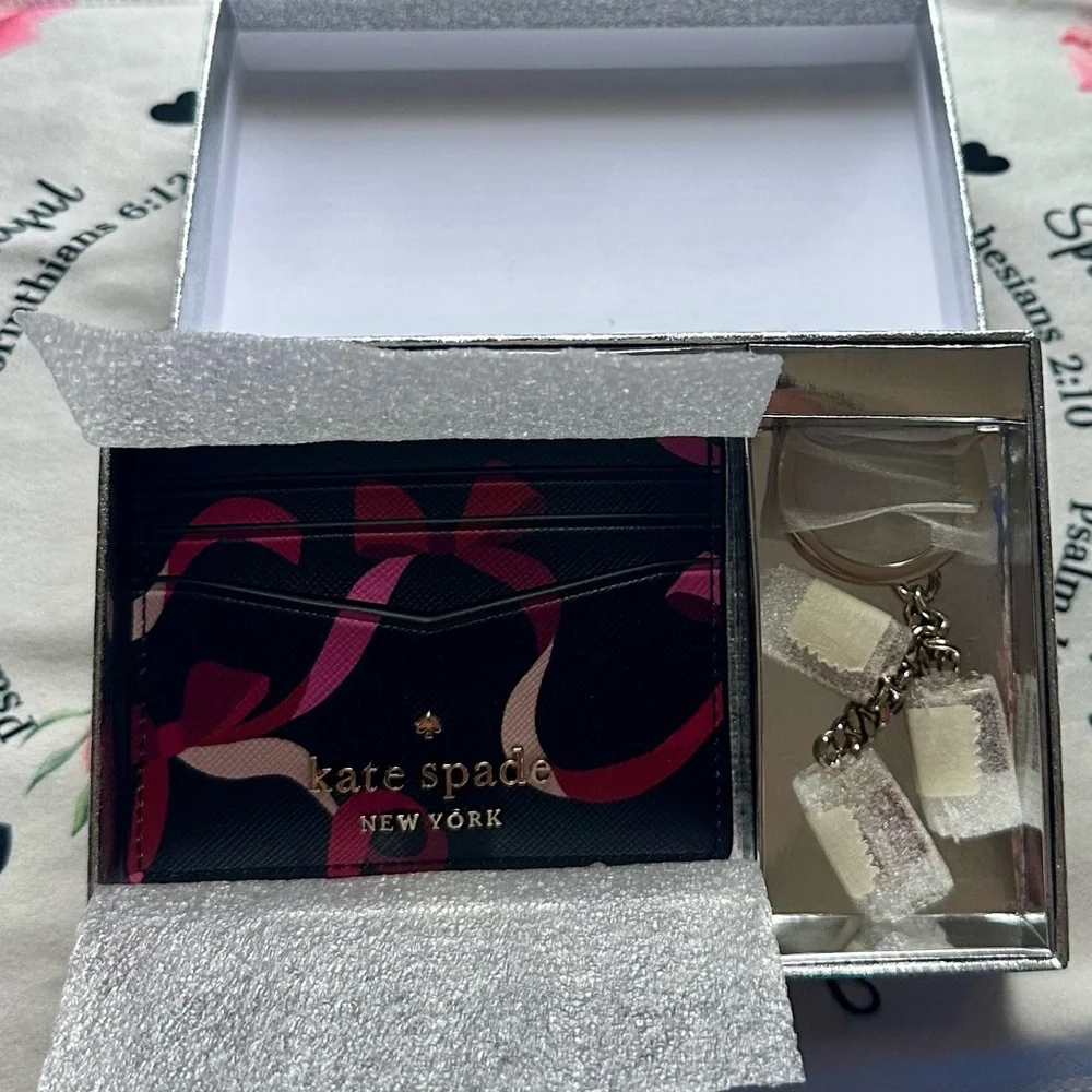 Kate Spade NWT Staci Boxed Card Holder And Key Fob Gift Set - HP